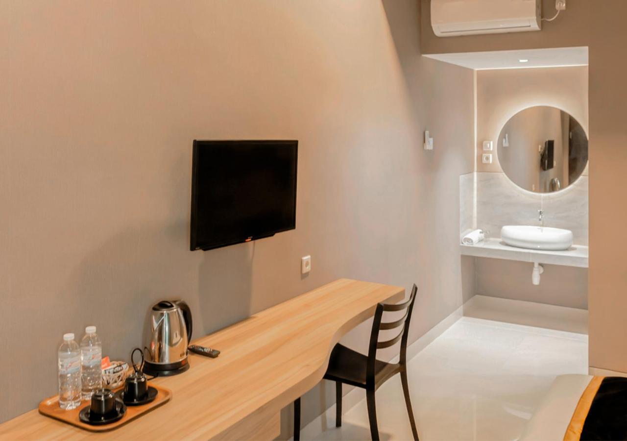 Class Premium Guest House Kasri ภายนอก รูปภาพ