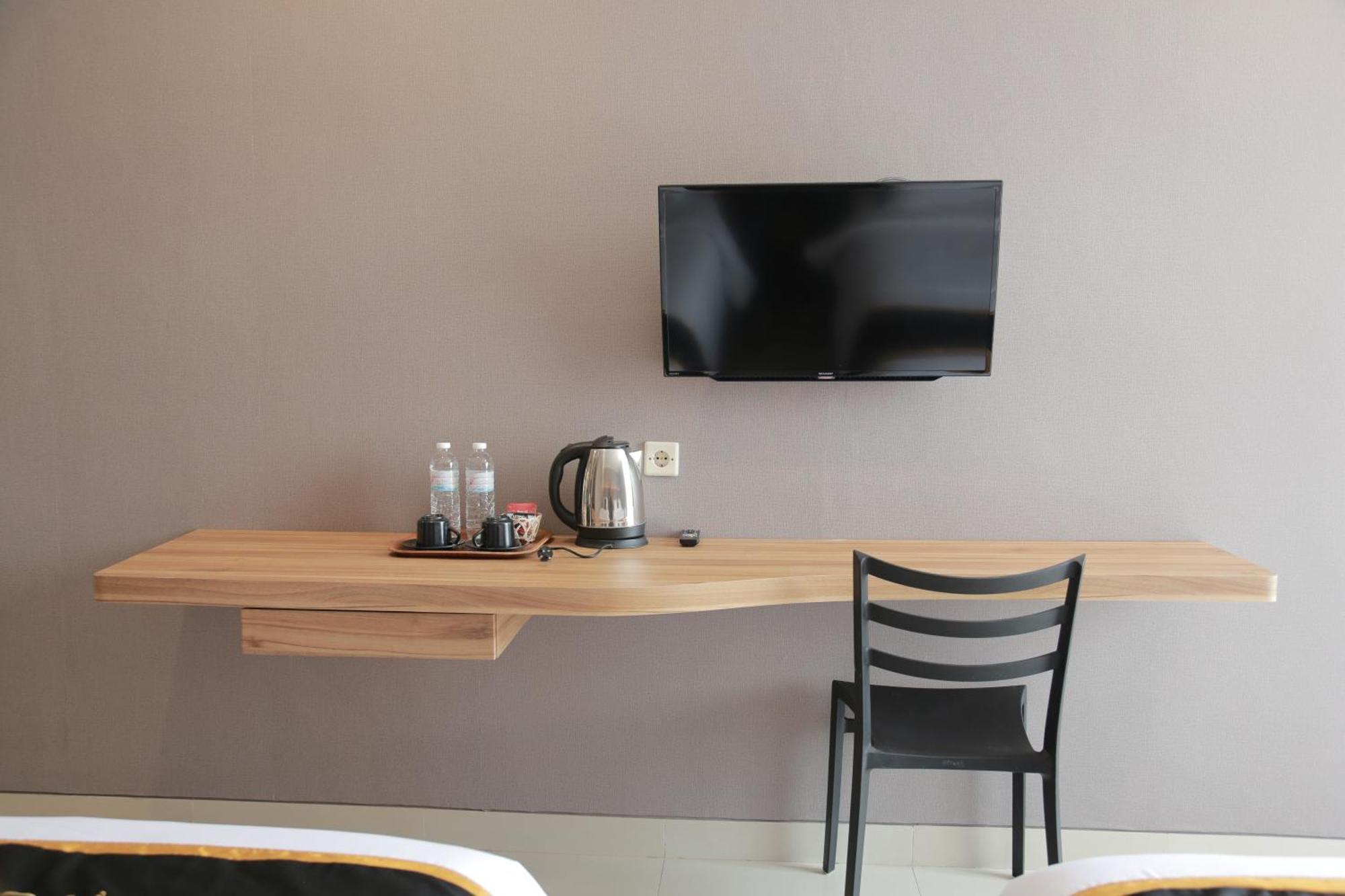 Class Premium Guest House Kasri ภายนอก รูปภาพ